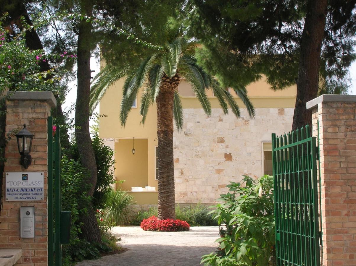 Bed And Breakfast Top Class Bari Exterior photo